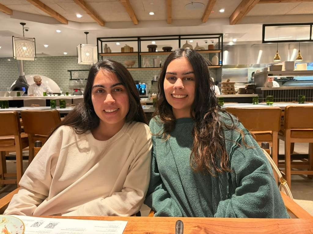 Veda & Her Big Sister, Ria — photo 12